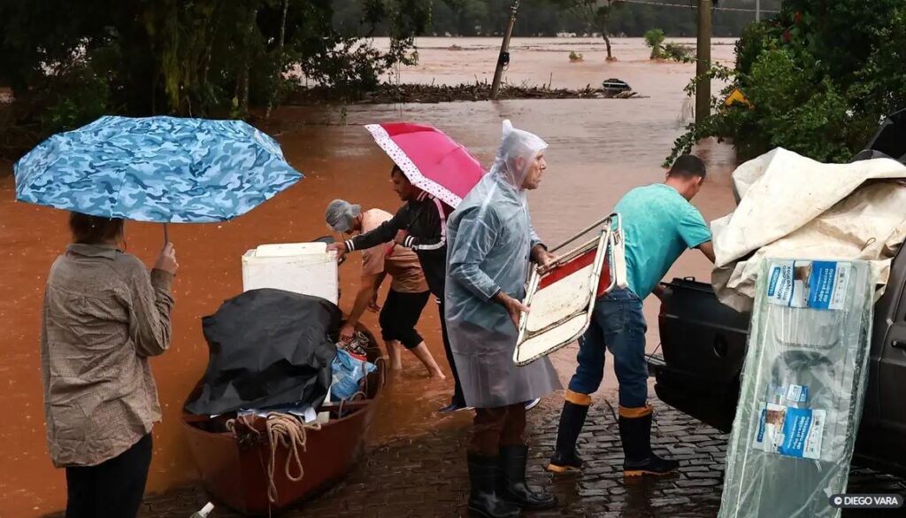 Governo suspende dívidas após enchentes no RS