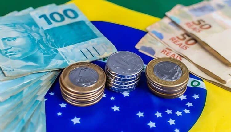 Governo avalia pagar o 13º do Bolsa Família para todos os beneficiários do programa